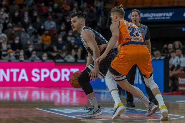 背后逻辑 背后逻辑